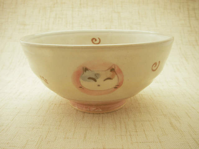 《限定特価》アウトレット！彫り猫ご飯茶わん（ピンク）