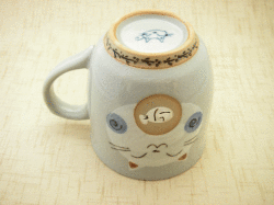 【猫雑貨　和食器　マグカップ】しっぽ猫　マグカップ（青）
