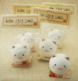 【猫雑貨 猫置物】和紙ころころ こねこ